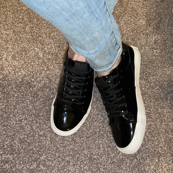 Express patent leather black shoes, size 8 - Picture 7 of 7